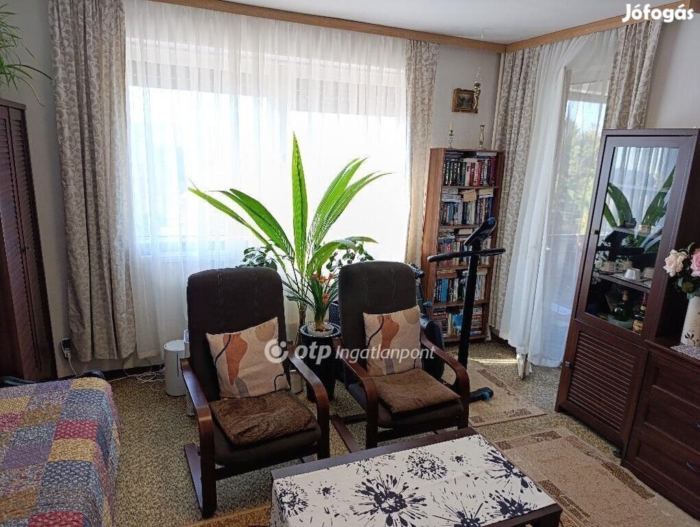 Diósdi eladó 55 nm-es lakás