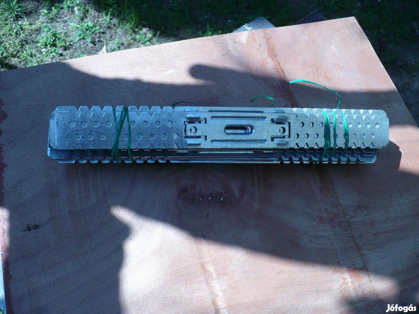 Direkt függesztő elemek