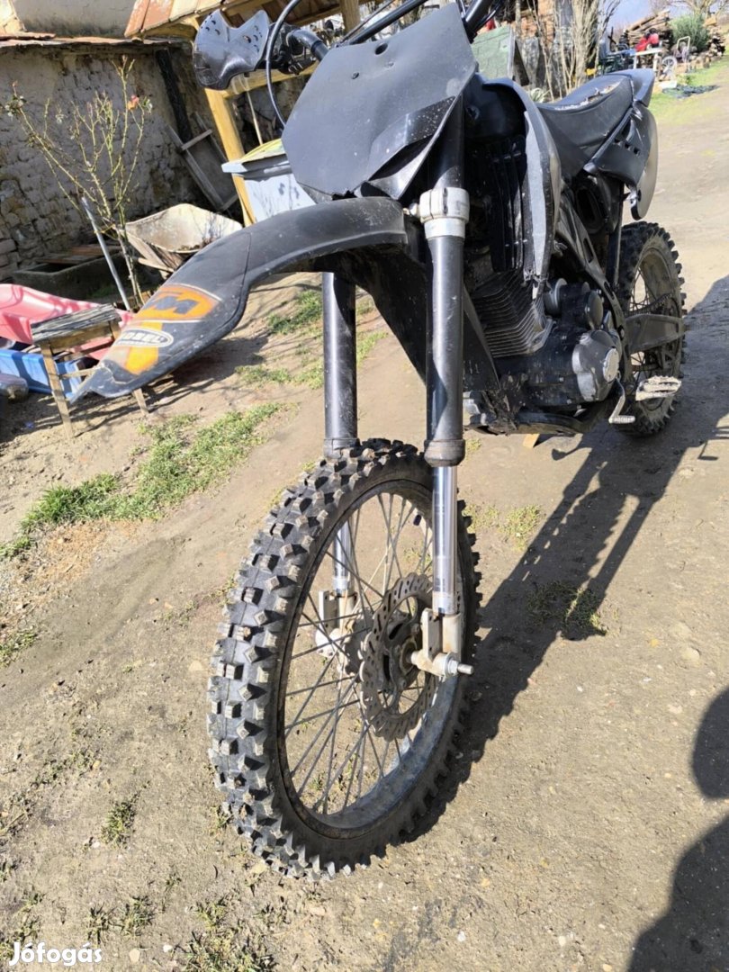 Dirt Bike 250 ccm