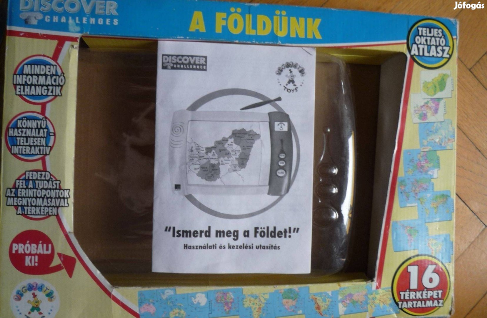 Discover A földünk társasjáték 8 db kétoldalas térképpel 3 db elemmel