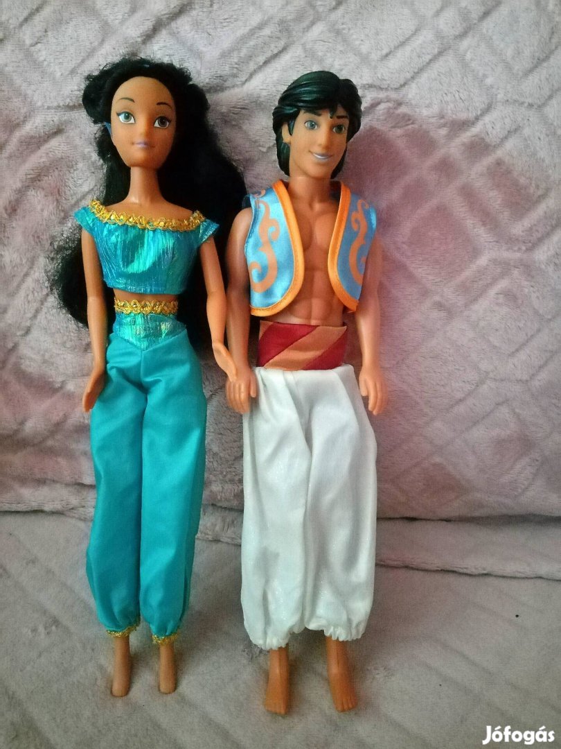 Disney Aladdin és Jázmin barbie baba