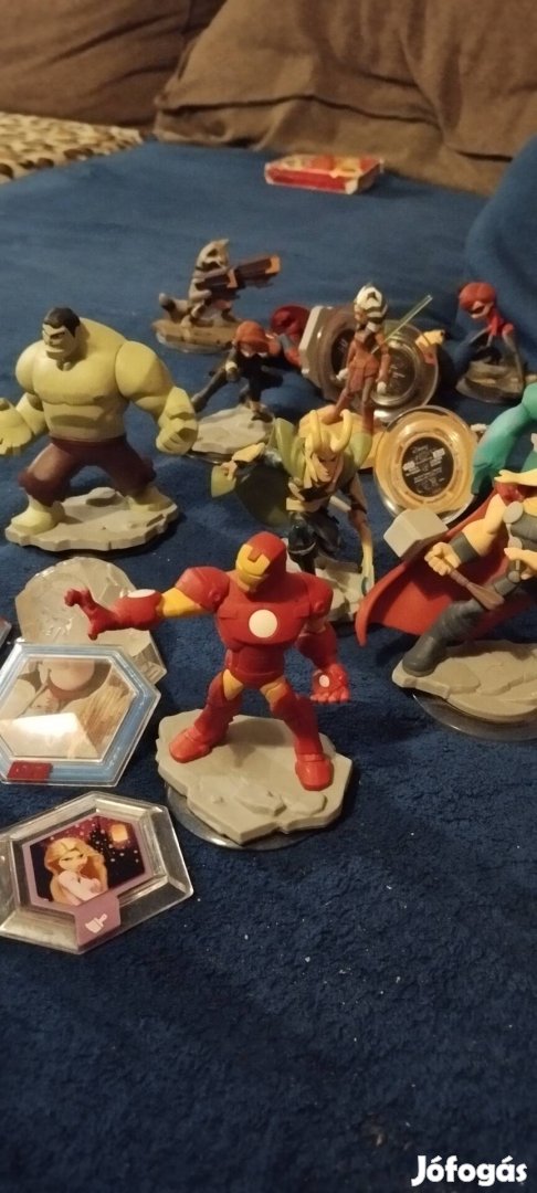 Disney Marvel Figurák