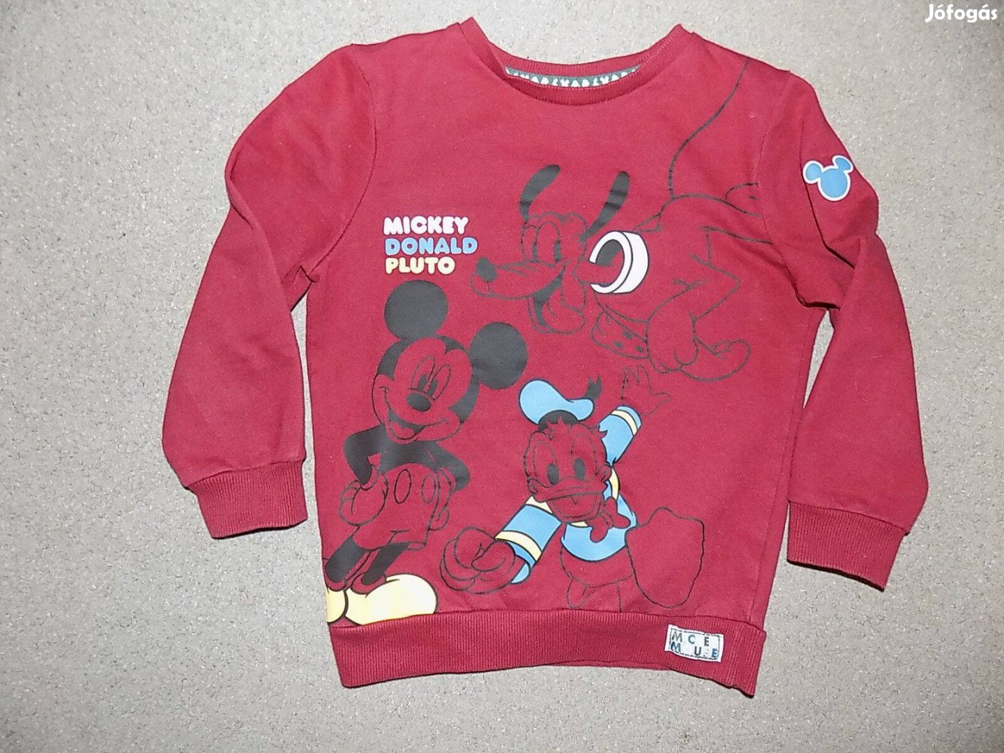Disney Mickey egeres pulóver, 5-6 évesre