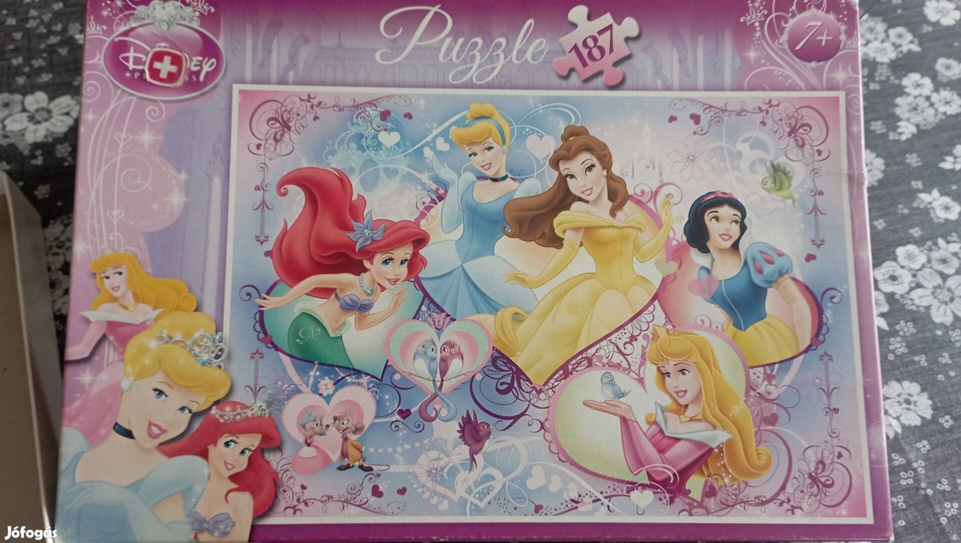 Disney hercegnők puzzle.