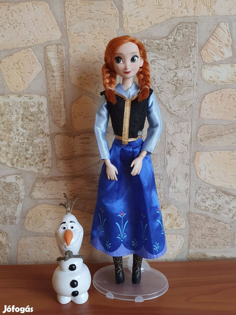 Disney store Jégvarázs Anna baba Olaf figurával