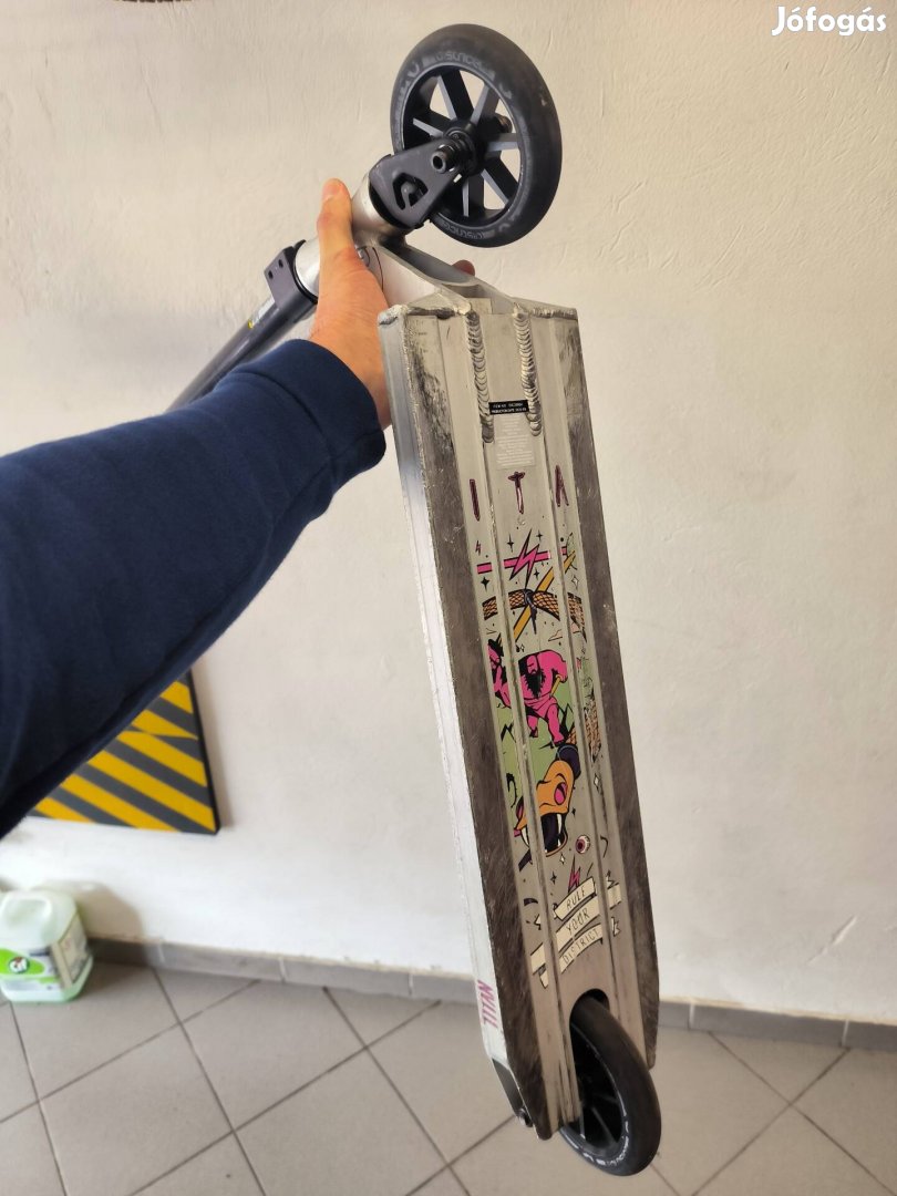 District freestyleer skating roller