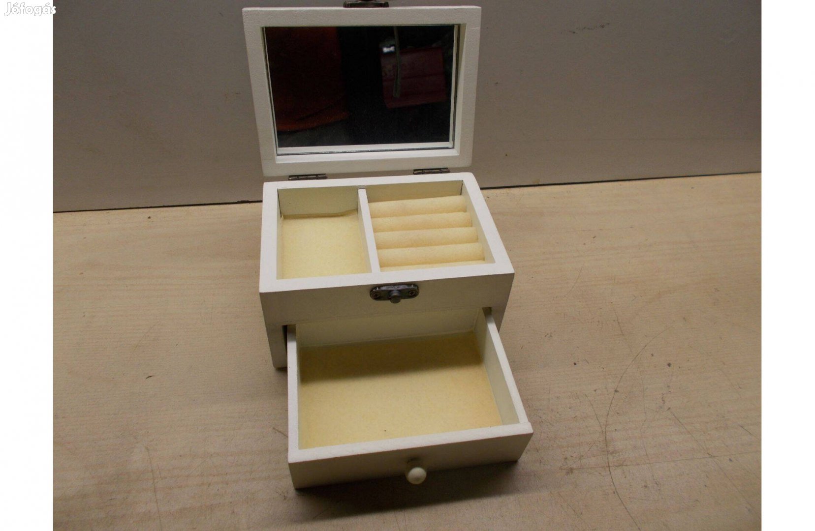 Díszes Exklusív ékszeres szelence doboz