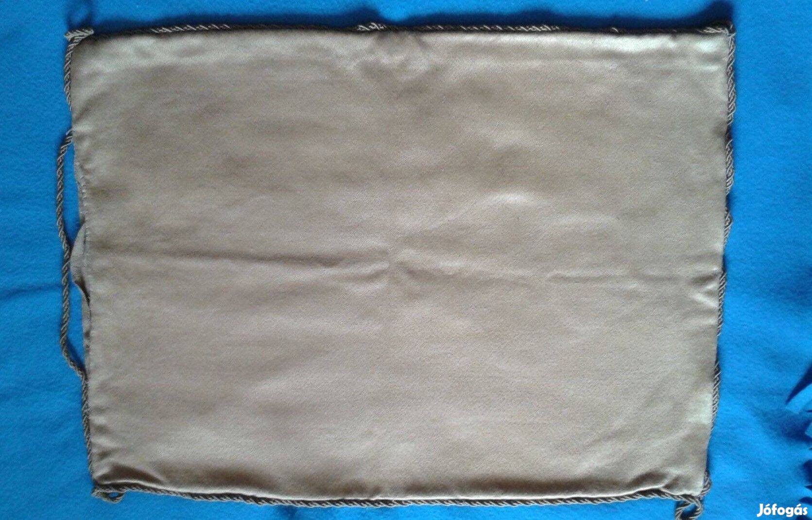 Díszpárna huzat lakástextil