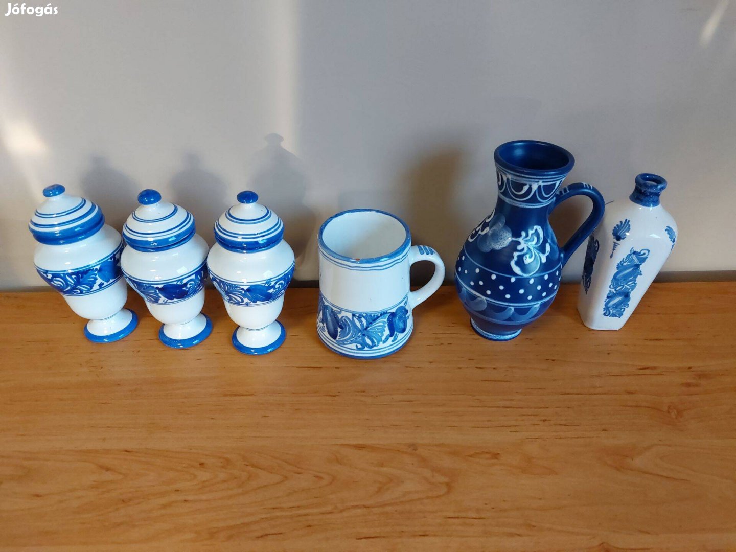 Dísztárgyak egyben eladók