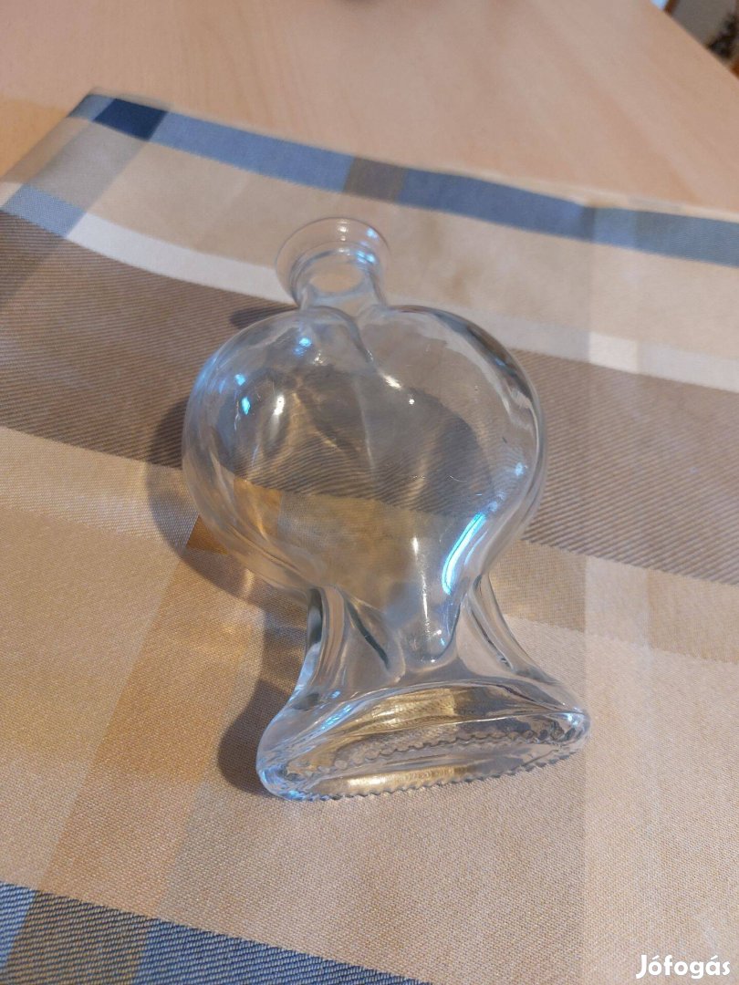 Díszüveg Kefla 4 jelzésű szív alakú