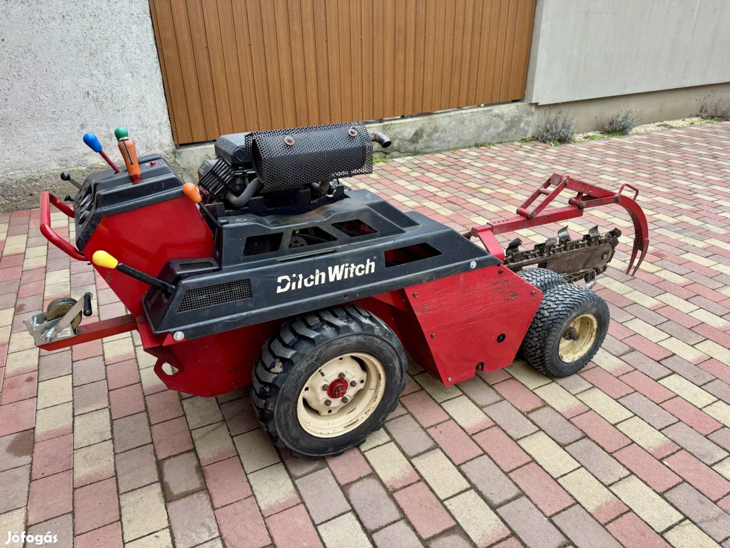 Ditch witch 1820 Láncos árokásó