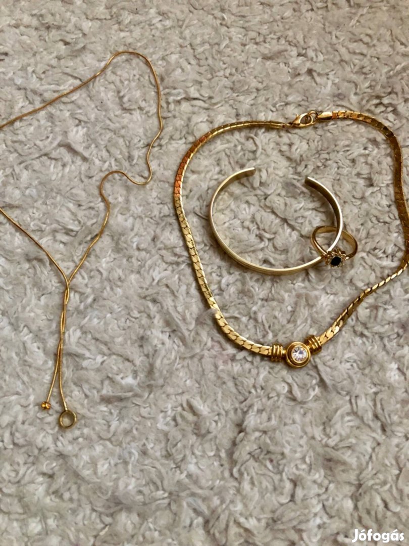 Divat arany színű ékszer szettek