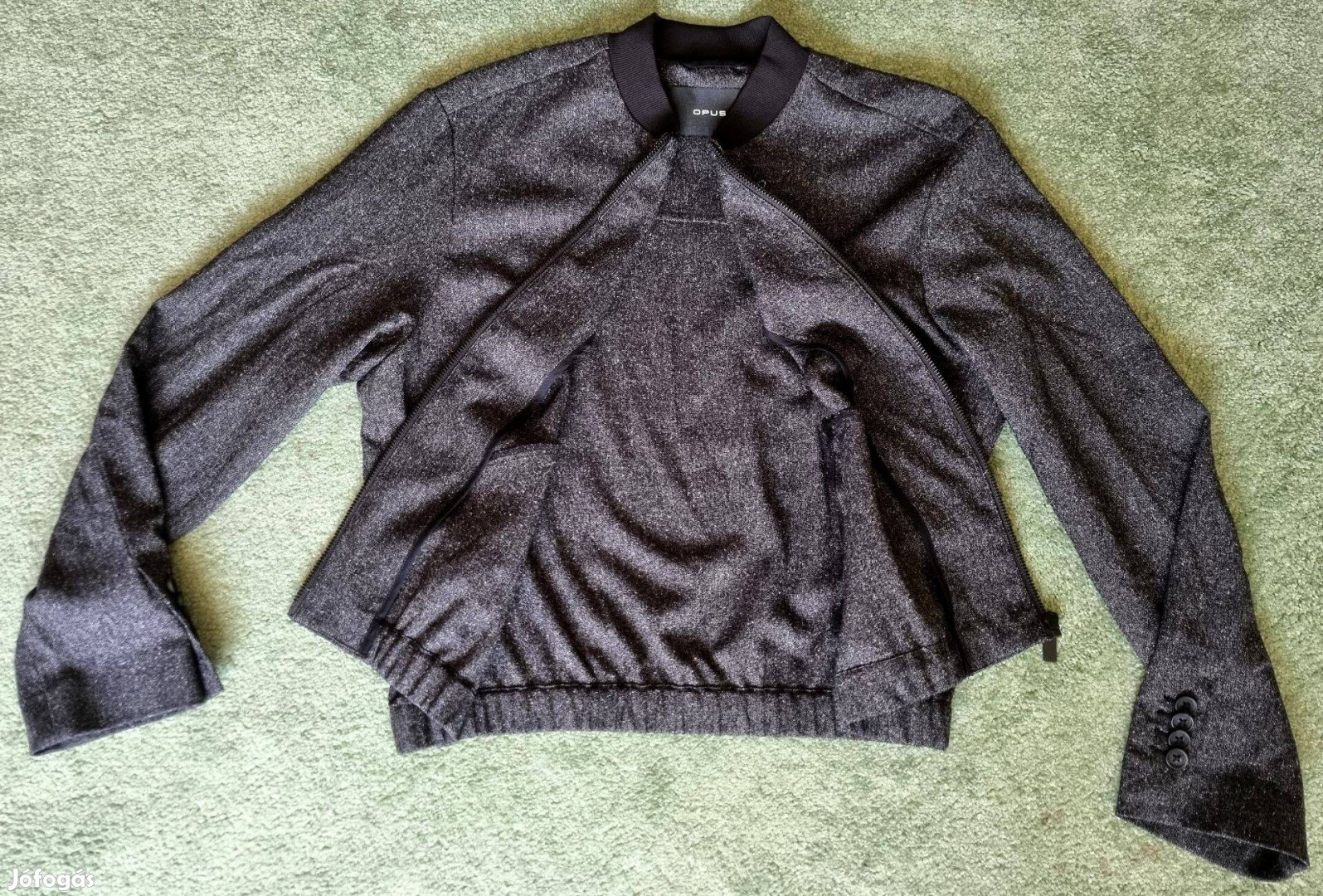 Divatos, alig felvett Opus kiskabát átmeneti kabát 36os S