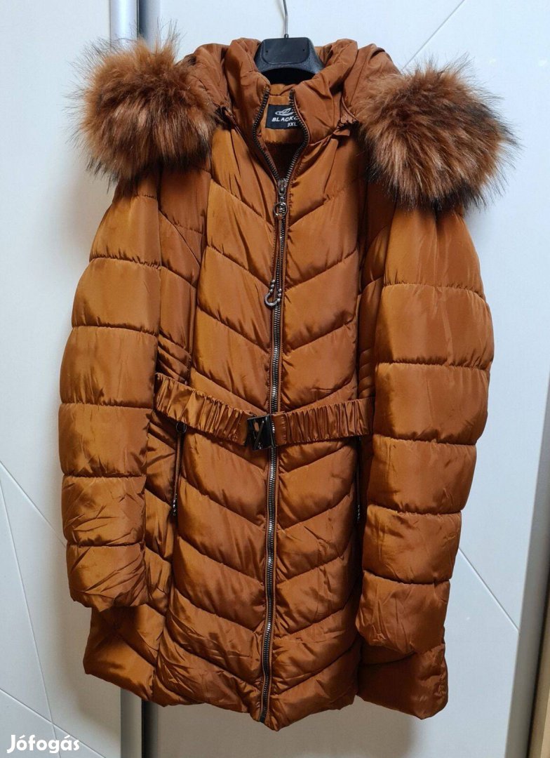 Divatos, újszerű női télikabát eladó