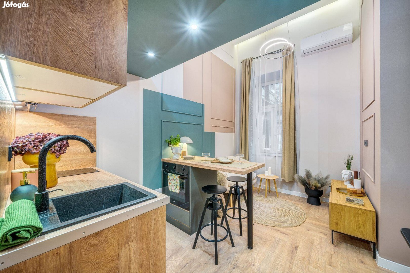 Dizájnos lakás Airbnb engedéllyel a Palotanegyedben!