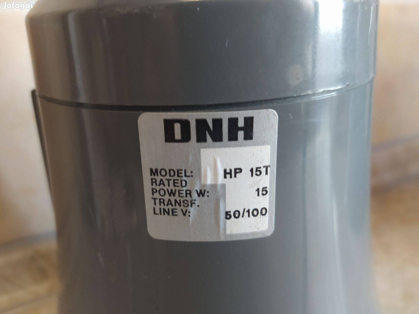 Dnh HP 15t hangszóró