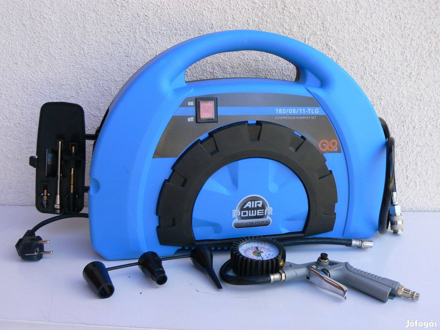 Dobozában, garanciális minőségi kompresszor, olajmentes egy