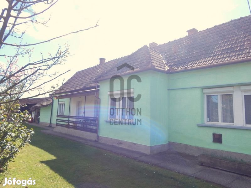 Dobri eladó tégla családi ház