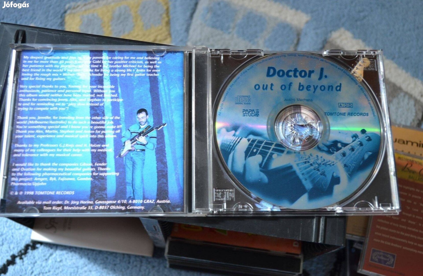 Doctor J. out of beyond cd zene Featuring Jennifer Allas zenei CD