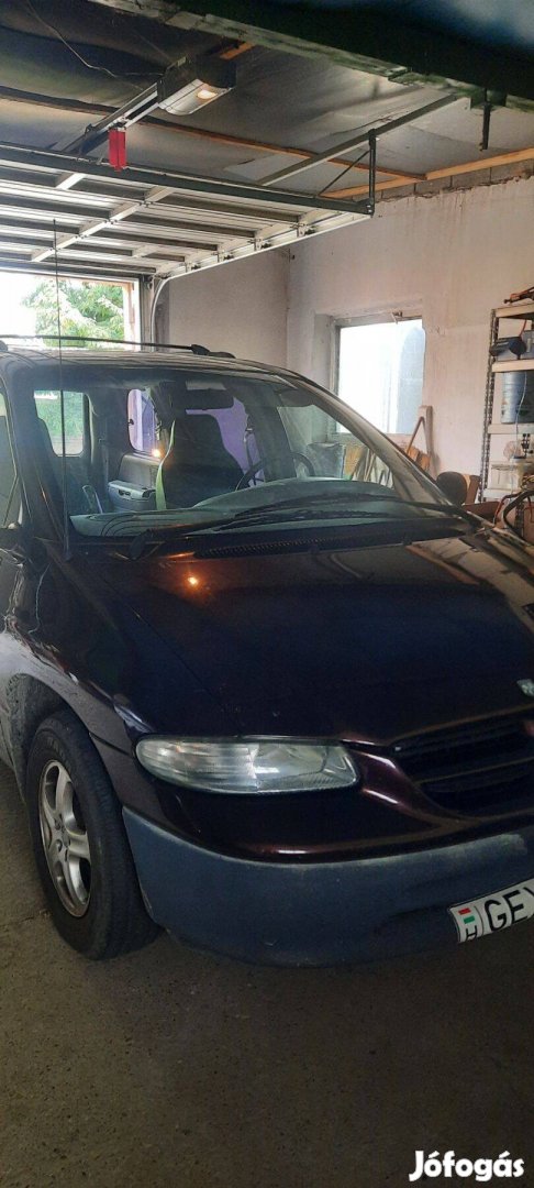 Dodge Caravan alufelnivel üzemképtelen eladó