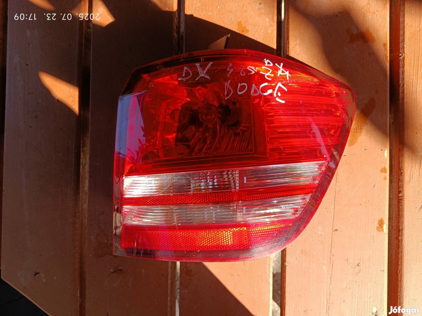 Dodge Journey hátsó lámpa 