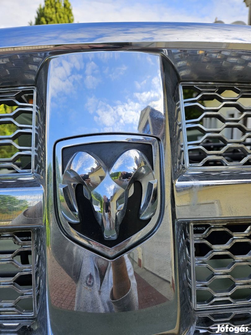Dodge RAM 1500 4thgen. Hűtőrács
