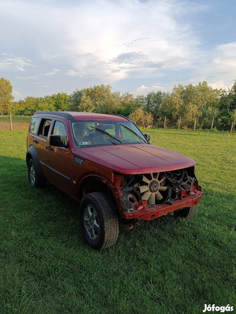 Dodge nitro 2.8 crdi