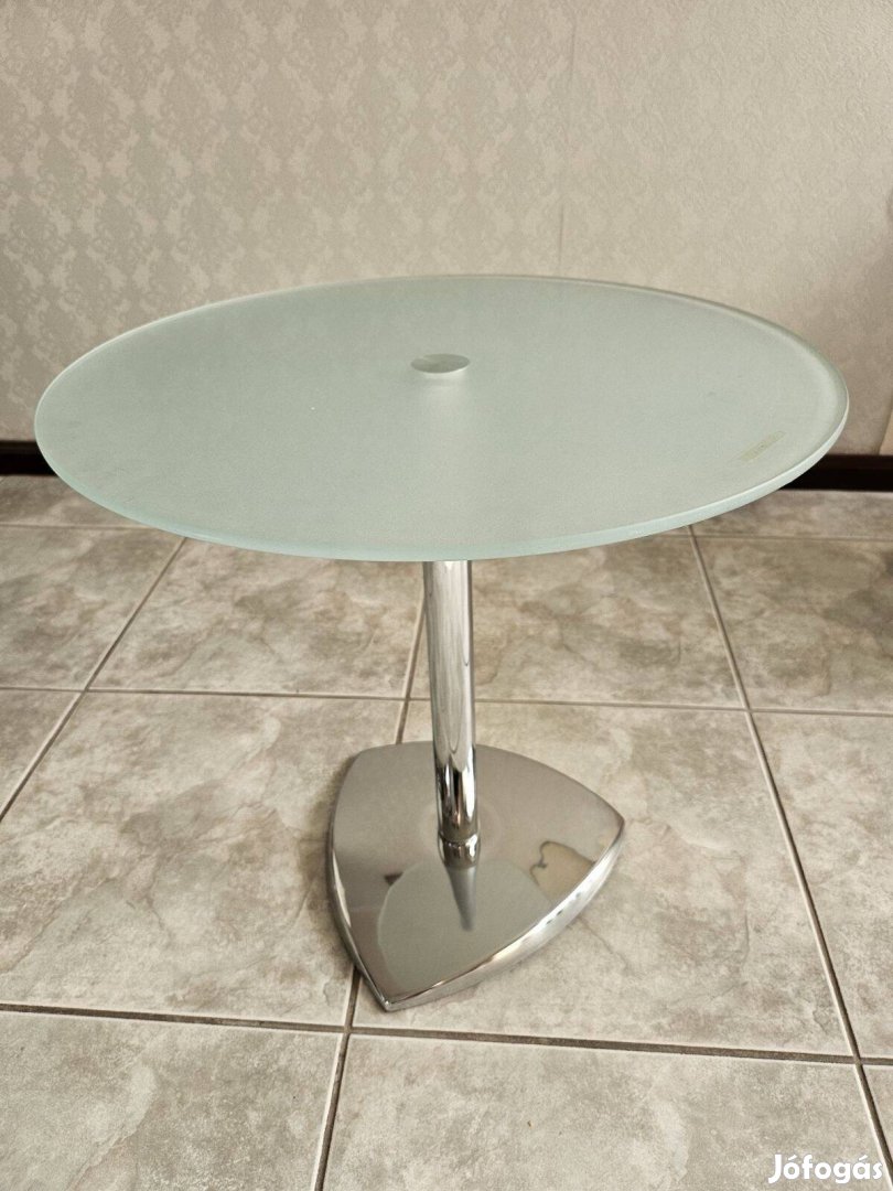 Dohányzó asztal eladó!