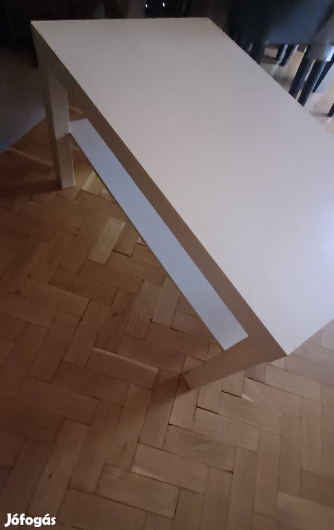 Dohányzóasztal IKEA Lack