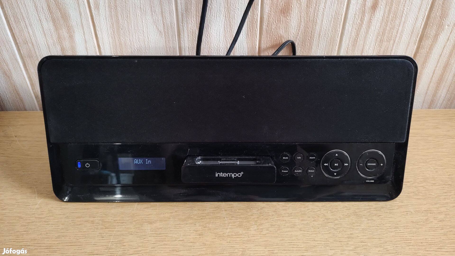 Dokkolós aktív hangfal rádióval, aux bemenettel. (Intempo)
