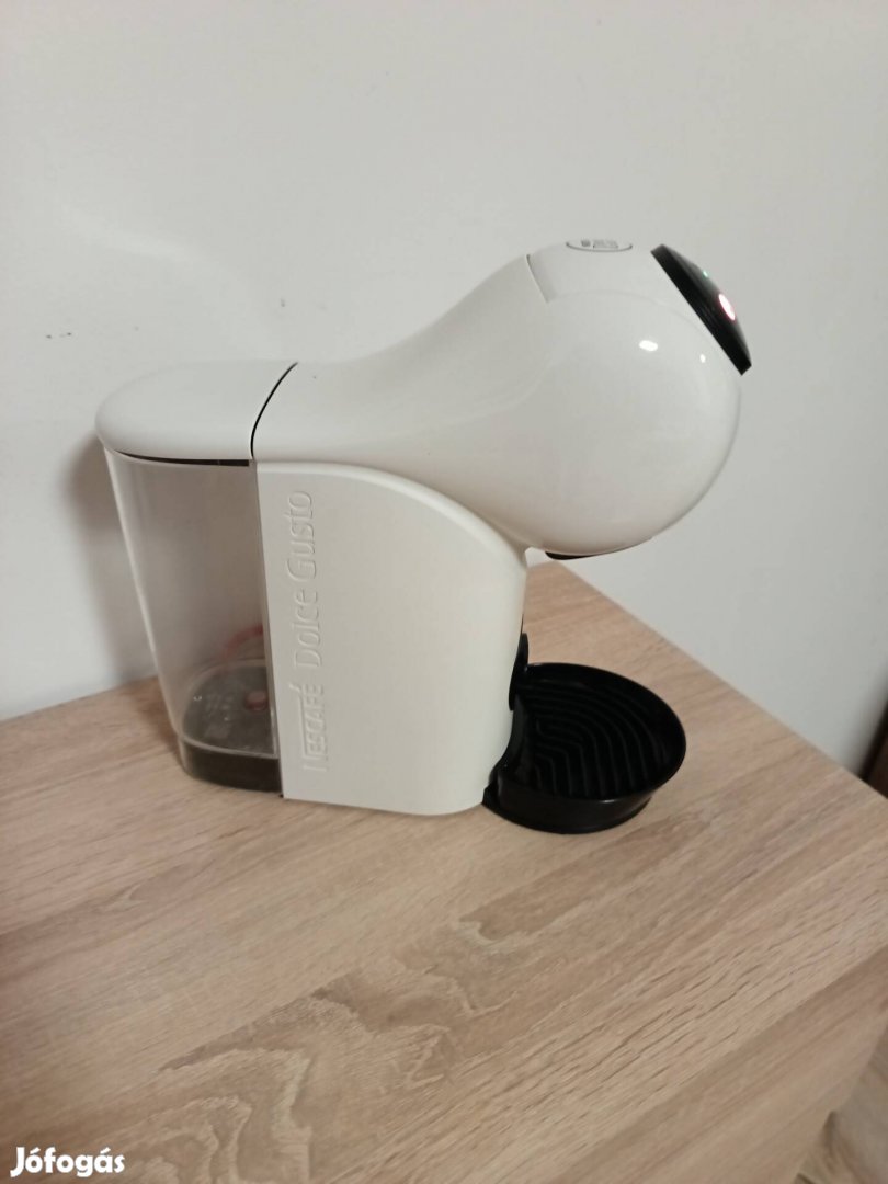 Dolce Gusto Genio s kapszulás kávéfőző