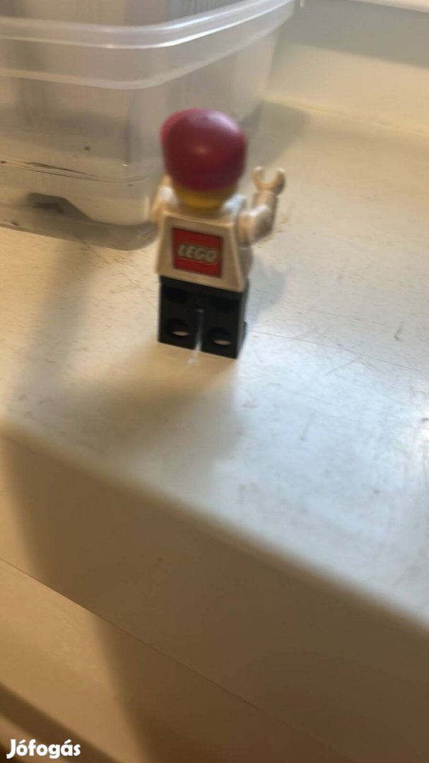 Dolgozói legó figura