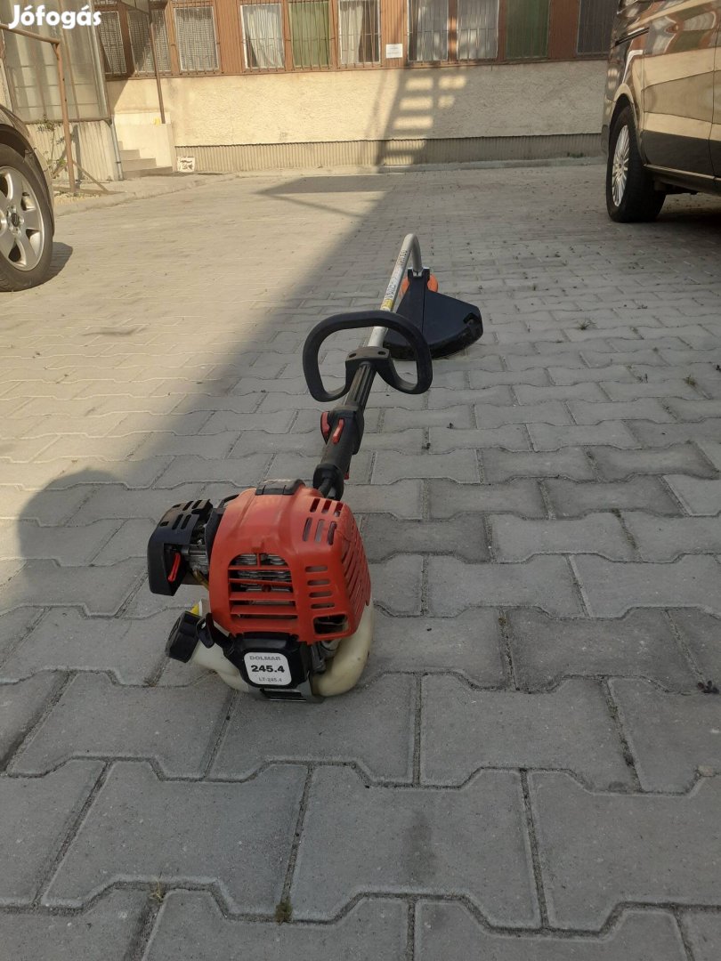 Dolmar 4 ütemű fűkasza(szegélyvágó)újszerű állapotban.