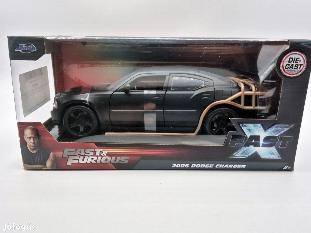 Dom's Dodge Charger SRT8 (2006) - Fast & Furious - Halálos Iramban -