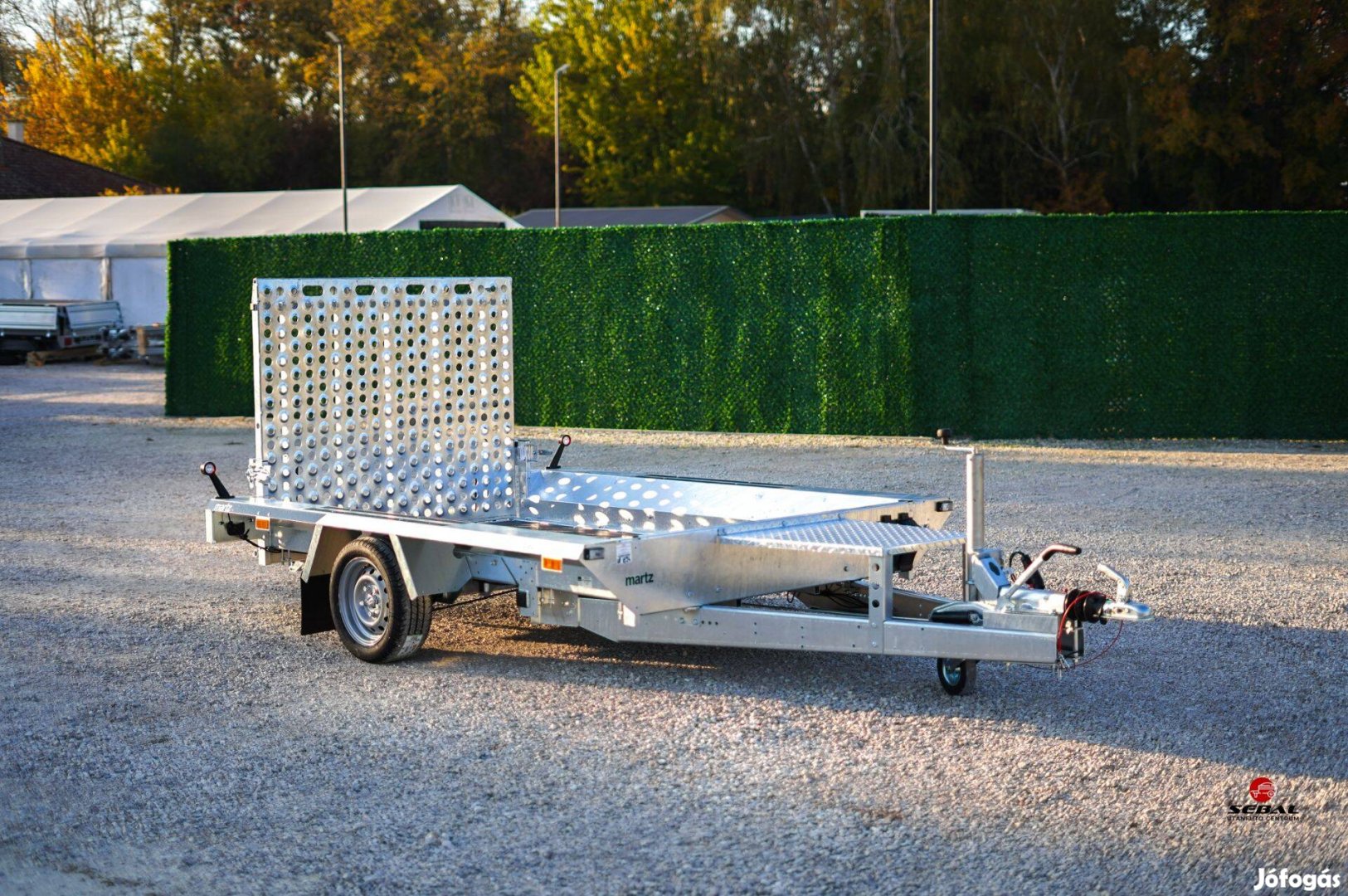 Domaszéken Martz Bau 260 (1800 kg) gépszállító akciósan 1.399.000 Ft