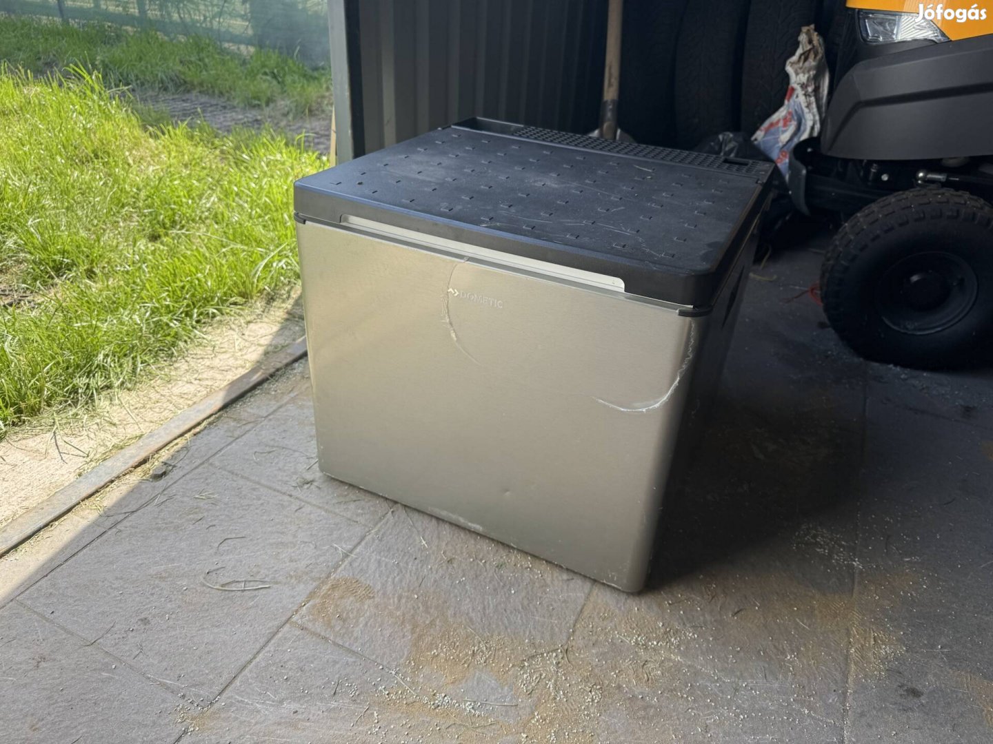Dometic 40L abszorpciós hűtő