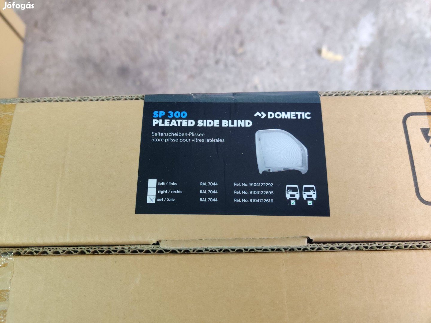 Dometic SP300 oldalablak sötétítő roló
