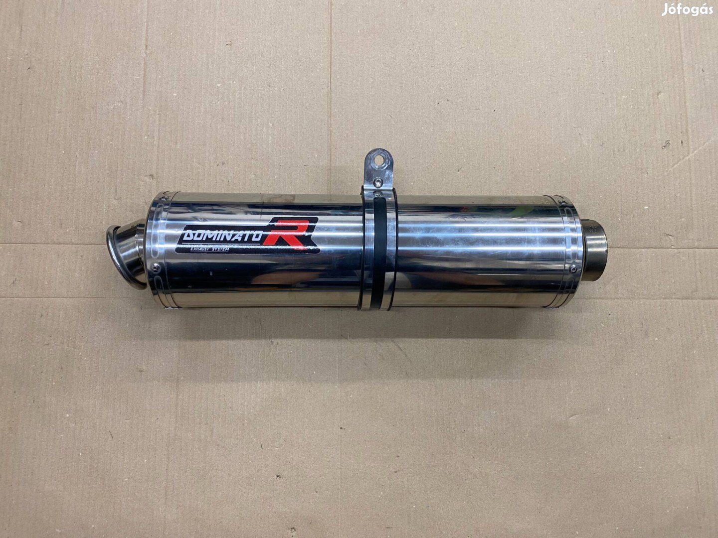 Dominator henger dob
