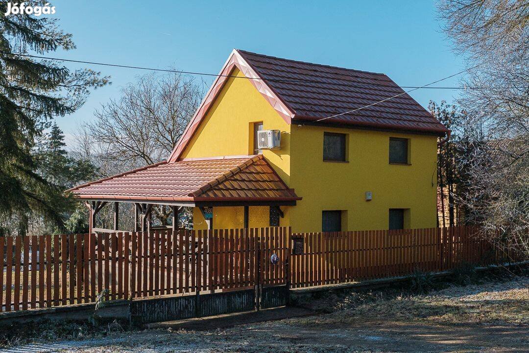 Domonyvölgyben 900 nm telken 87,5 nm szigetelt ház eladó 69,9 M