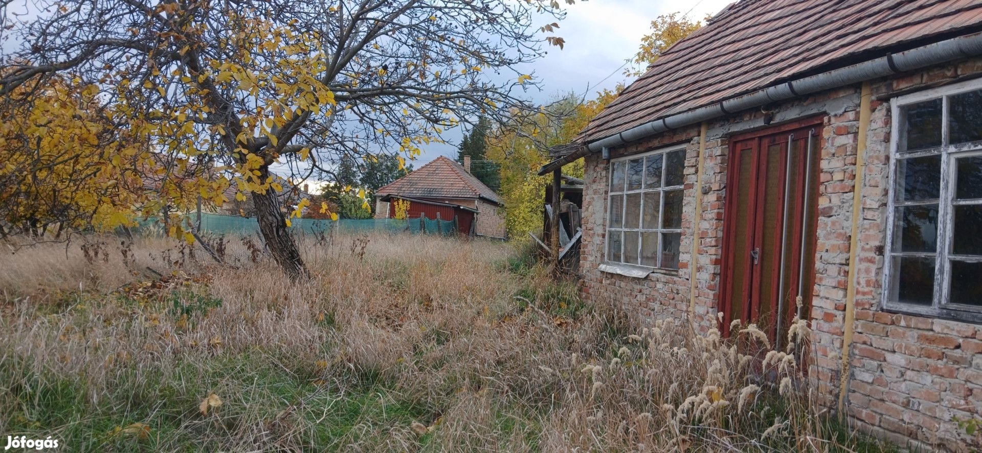 Domoszlói bontandó családi ház 820 nm-es telekkel eladó. 20-9761413