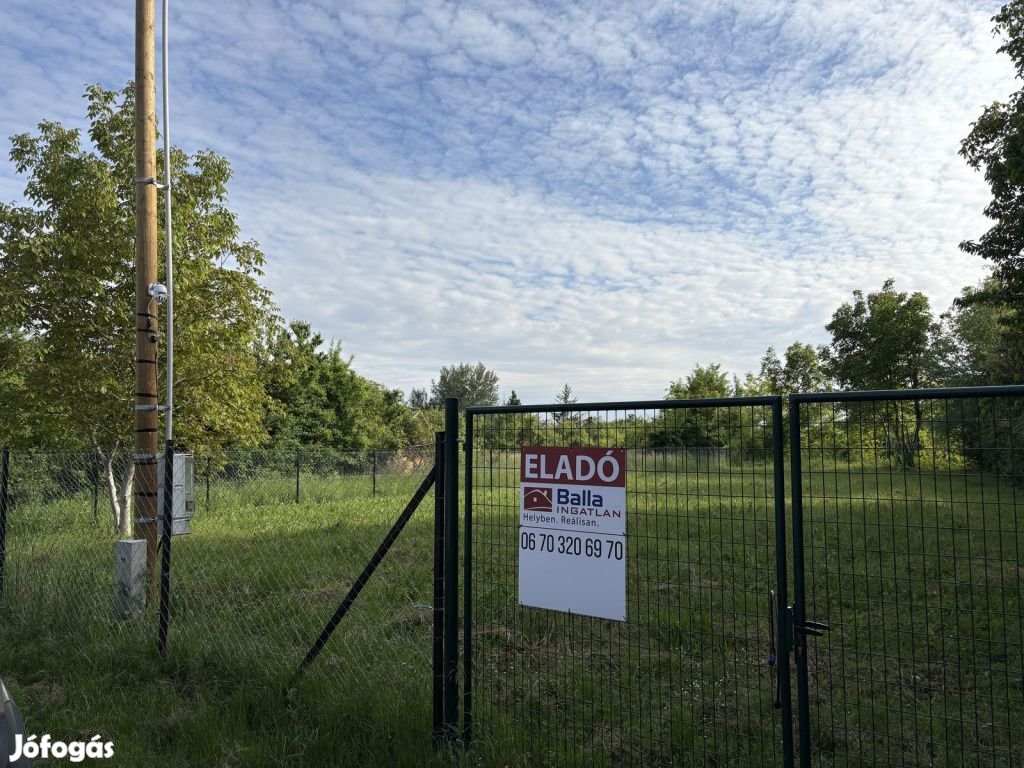 Dömsöd, Dunához utca, 675 m2-es, telek