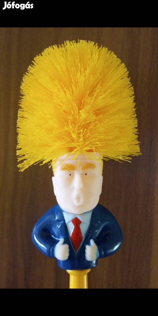 Donald Trump WC kefe tartóval