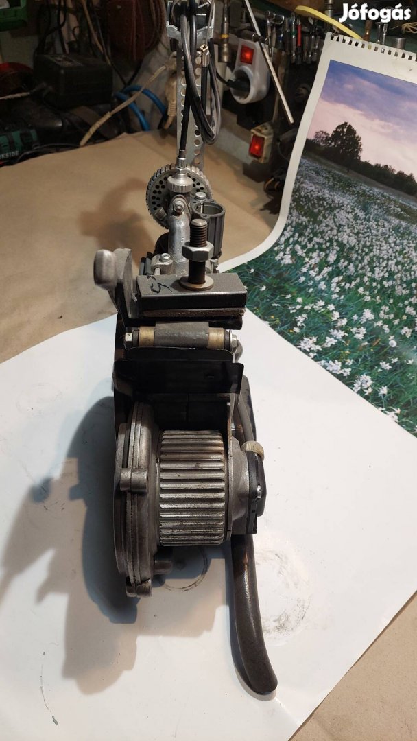 Dongó blokk felújítva kapható!