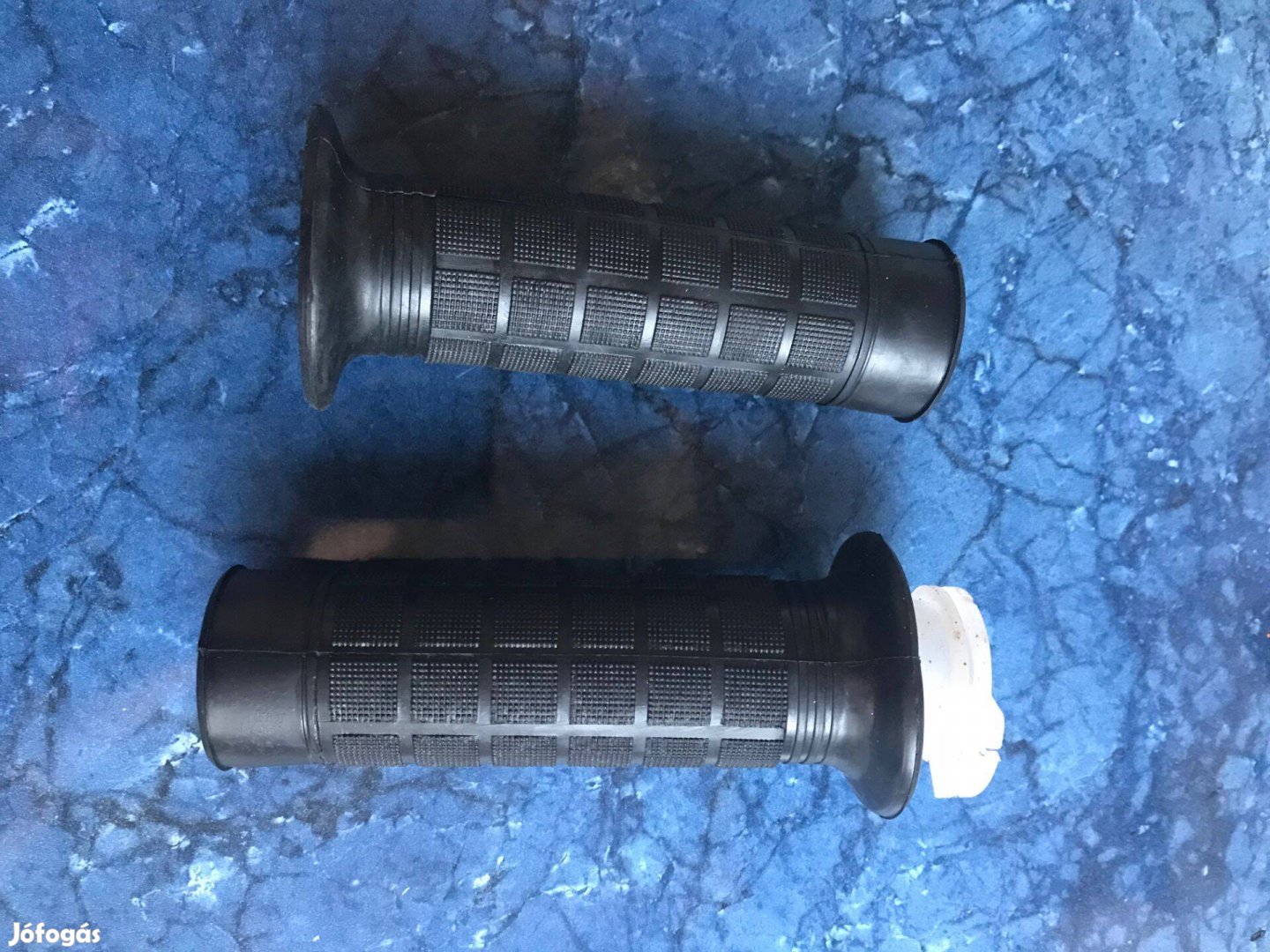 Dongó motor gáz markolat