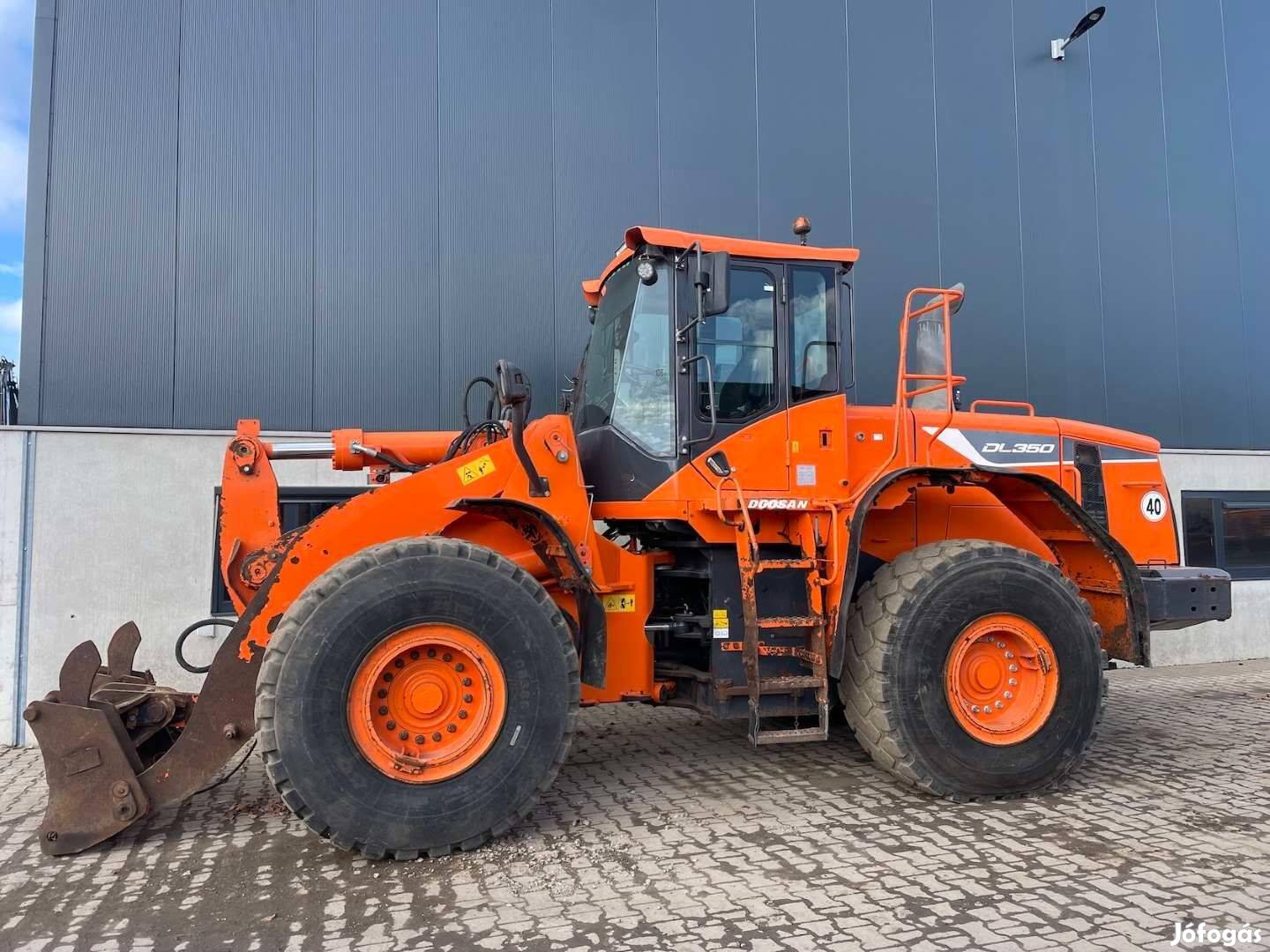 Doosan DL350-5 homlokrakodó / 10.577 üzemóra / Lízing 20%-tól