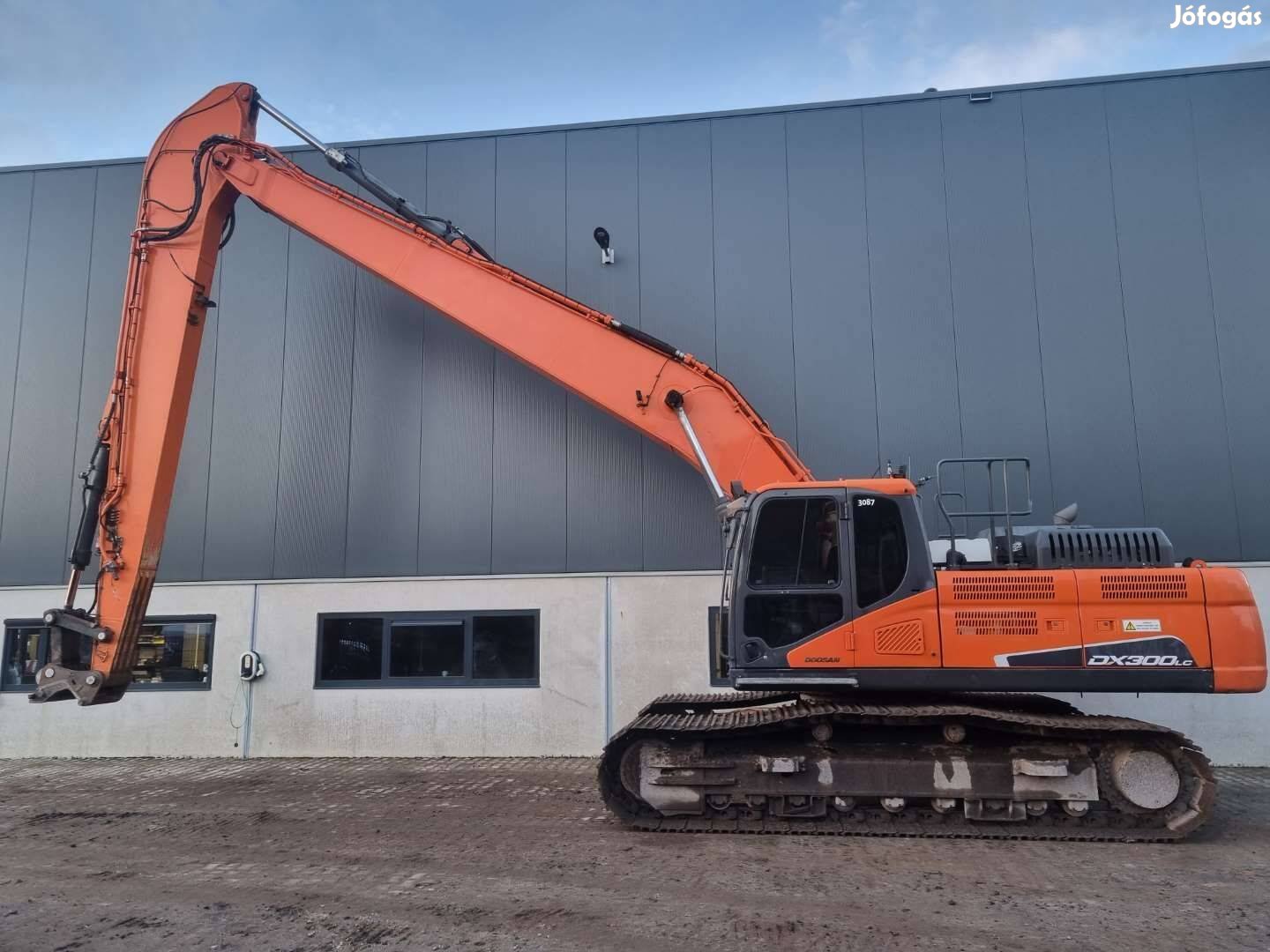 Doosan DX300LC-5 Hosszú gémmel / 7.671 üzemóra / Lízing 20%-tól