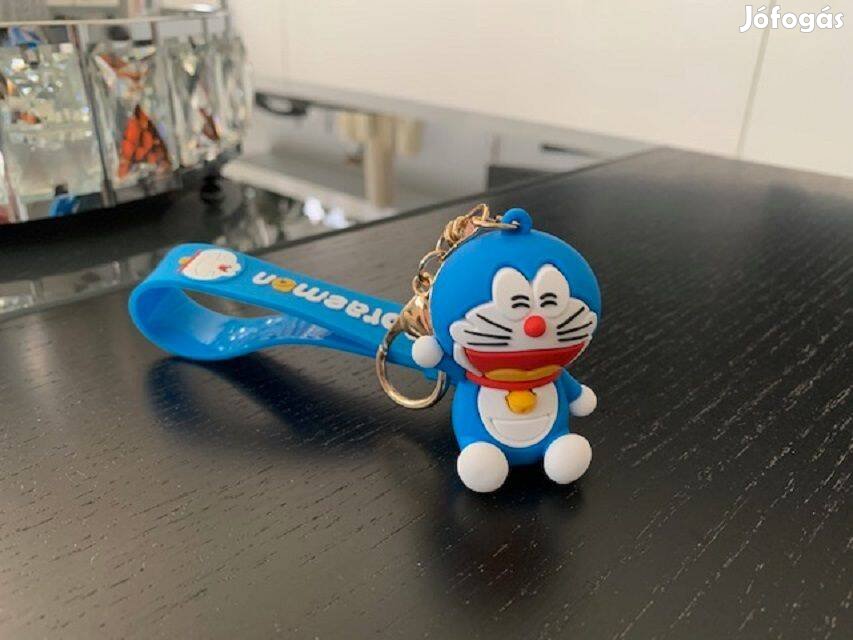 Doraemon Gucci jellegű kollekció kék kulcstartó új