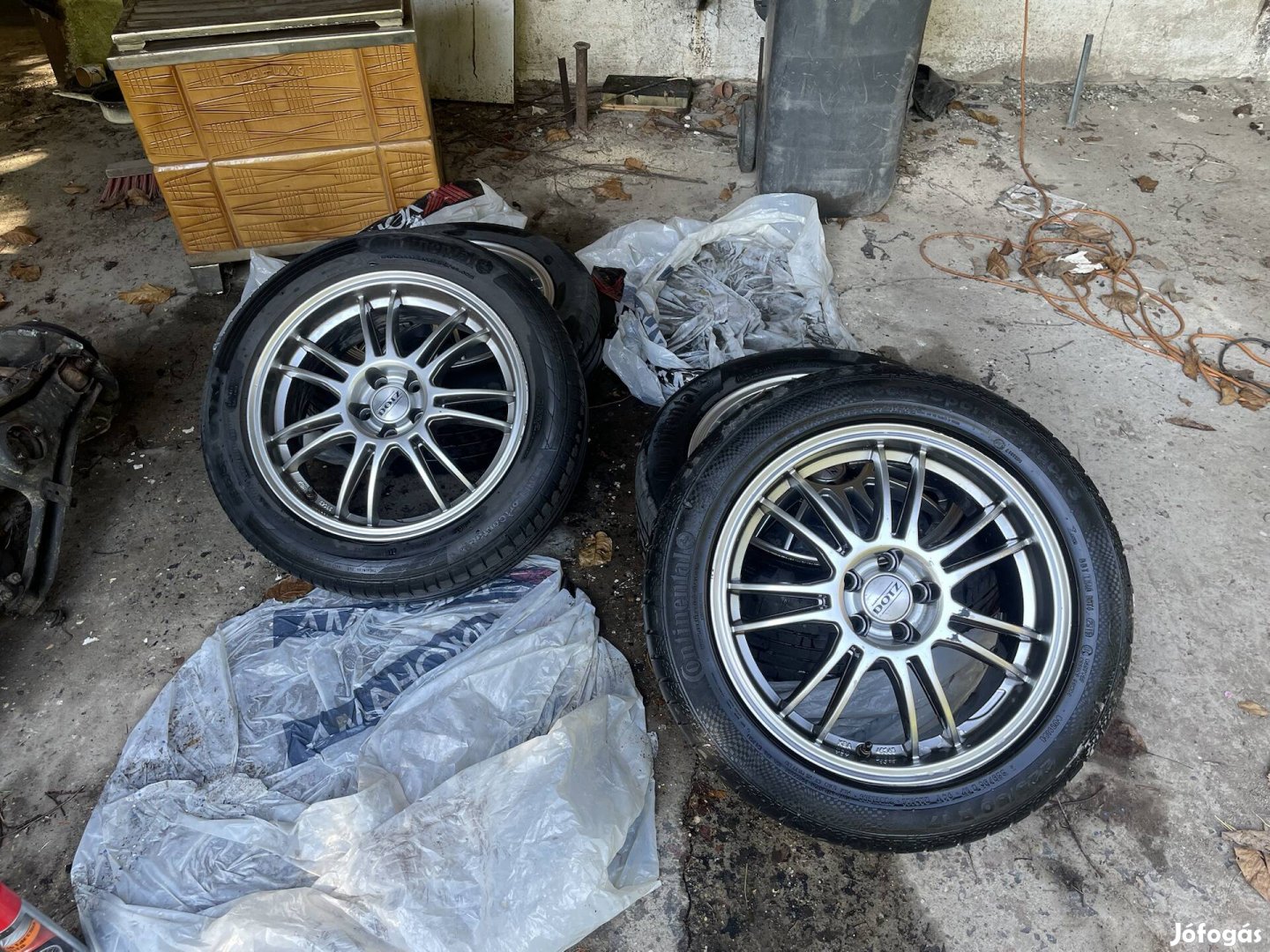 Dotz 5x100 R17 alufelni