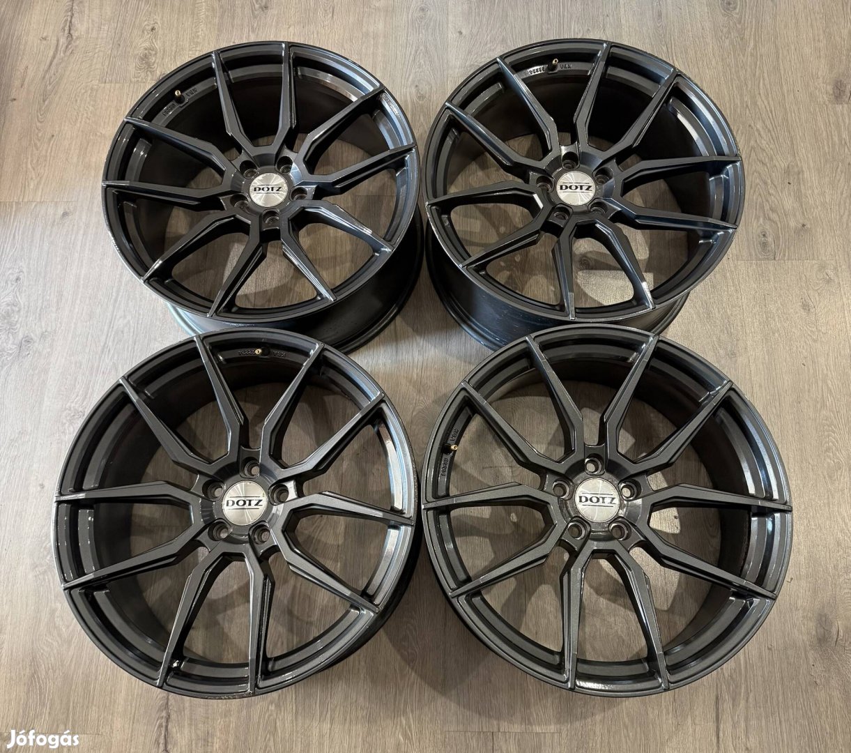 Dotz Audi A6 Mercedes S osztály 5x112 20"x9