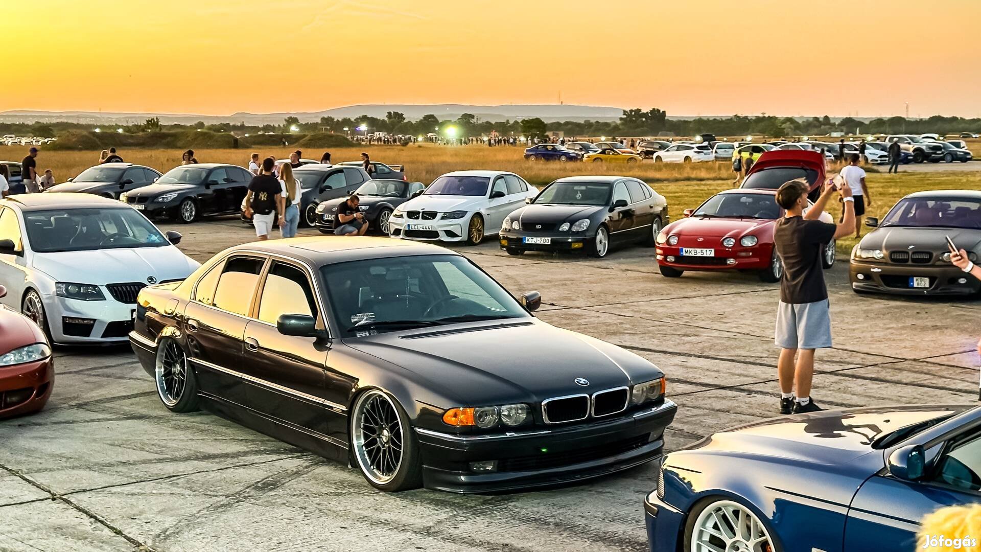 Dotz Revvo 5x120 20" felni szett